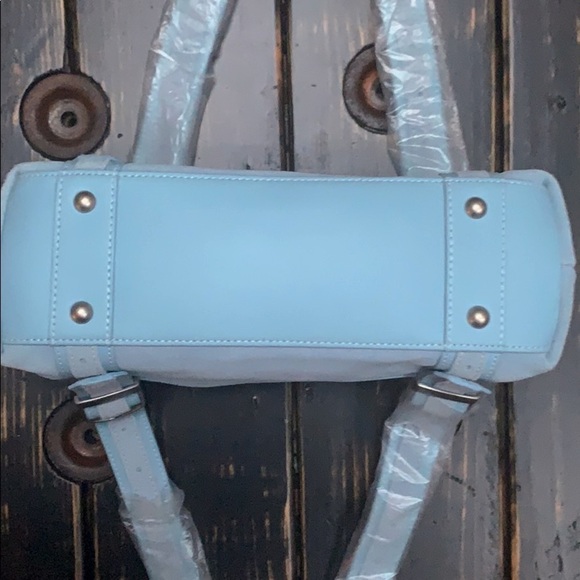 Sisters by Longaberger Lt Blue Suede Shoulder Bag - Picture 6 of 8